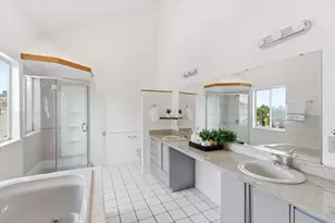 21075 Greenleaf Dr, Cupertino, CA 95014 - Photo 35