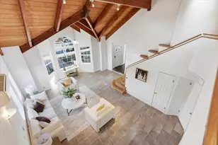 21075 Greenleaf Dr, Cupertino, CA 95014 - Photo 13