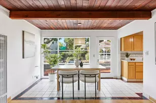21075 Greenleaf Dr, Cupertino, CA 95014 - Photo 43