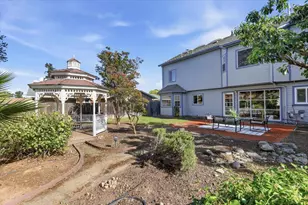 21075 Greenleaf Dr, Cupertino, CA 95014 - Photo 55