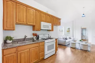 21075 Greenleaf Dr, Cupertino, CA 95014 - Photo 27