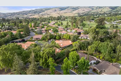 8336 Colombard Ct, San Jose, CA 95135 - Photo 49