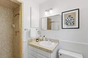 130 Erica Way, Portola Valley, CA 94028 - Photo 17