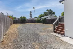 735 Locust St, San Jose, CA 95110 - Photo 37