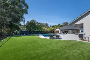 655 Hayne Rd, Hillsborough, CA 94010 - Photo 41