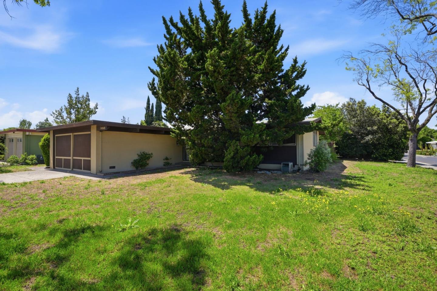 3868 Louis Rd, Palo Alto, CA 94303 - MLS ML82044450 - Coldwell Banker
