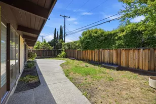 3868 Louis Rd, Palo Alto, CA 94303 - Photo 25