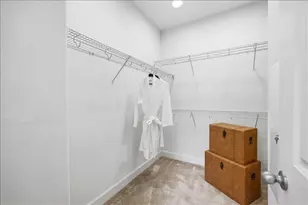 2927 Kaiser Dr, Santa Clara, CA 95051 - Photo 35