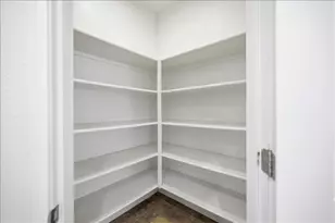 2927 Kaiser Dr, Santa Clara, CA 95051 - Photo 23