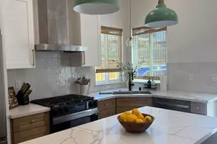 870 Cinnabar St, San Jose, CA 95126 - Photo 5