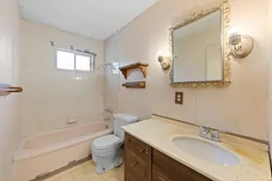 6180 Oakdale Ave, Oakland, CA 94605 - Photo 17