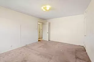 6180 Oakdale Ave, Oakland, CA 94605 - Photo 19