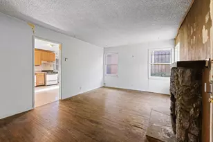 6180 Oakdale Ave, Oakland, CA 94605 - Photo 9