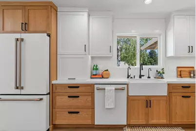 302 Carbonera Dr, Santa Cruz, CA 95060 - Photo 15