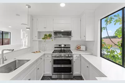339 Monterey St, Brisbane, CA 94005 - Photo 9