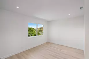 6223 Valroy Dr, San Jose, CA 95123 - Photo 27