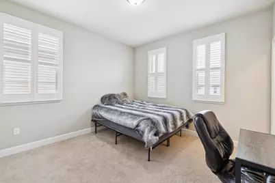 100 Crestview Cir, Daly City, CA 94015 - Photo 17