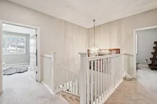 100 Crestview Cir, Daly City, CA 94015 - Photo 11