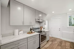 17250 Pine Ave, Los Gatos, CA 95032 - Photo 25