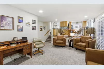 5129 Barron Park Dr, San Jose, CA 95136 - Photo 17