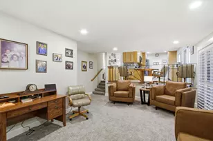 5129 Barron Park Dr, San Jose, CA 95136 - Photo 17