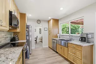 5129 Barron Park Dr, San Jose, CA 95136 - Photo 13