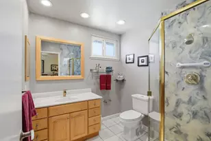 5129 Barron Park Dr, San Jose, CA 95136 - Photo 25