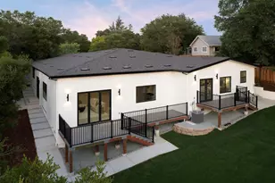20599 Leonard Rd, Saratoga, CA 95070 - Photo 13