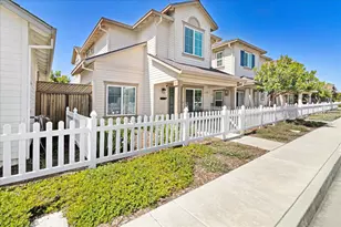12833 Rogge Village Loop, Salinas, CA 93906 - Photo 3
