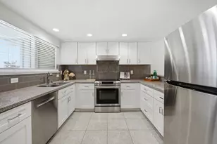 1387 Cherrywood Square, San Jose, CA 95117 - Photo 7