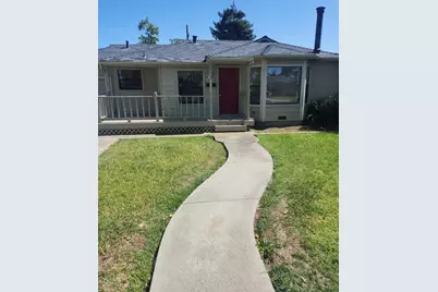 216 Toyon Ave, Salinas, CA 93906 - Photo 1
