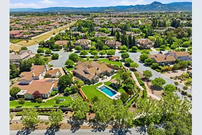2005 Alicante Pl, Morgan Hill, CA 95037 - Photo 69