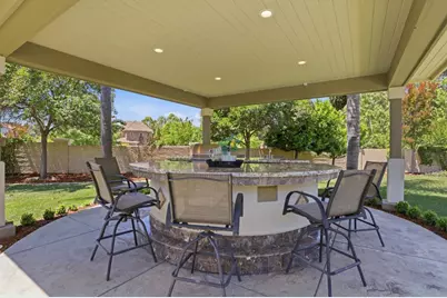 2005 Alicante Pl, Morgan Hill, CA 95037 - Photo 13