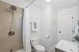 1140 Almanor Ave, Menlo Park, CA 94025 - Photo 29