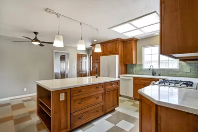 784 Sherman Oaks Dr, San Jose, CA 95128 - Photo 19