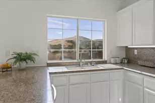 26214 Acclaim Ct, Salinas, CA 93908 - Photo 13