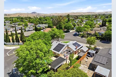1780 Honeysuckle Rd, Livermore, CA 94551 - Photo 45