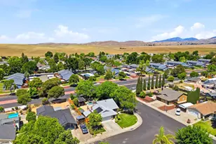1780 Honeysuckle Rd, Livermore, CA 94551 - Photo 47