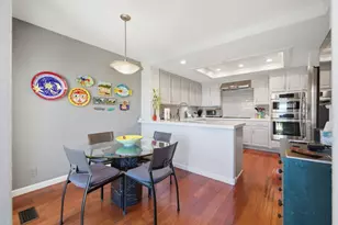 12 Clover Ln, San Carlos, CA 94070 - Photo 9