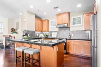 20582 Murano Cir, Cupertino, CA 95014 - Photo 9