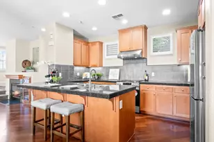 20582 Murano Cir, Cupertino, CA 95014 - Photo 9