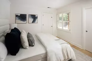 1033 Oakland Ave, Menlo Park, CA 94025 - Photo 7