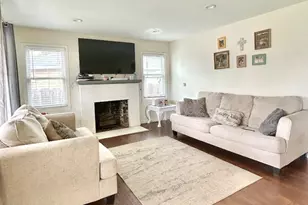 1205 Monroe St, Salinas, CA 93906 - Photo 3