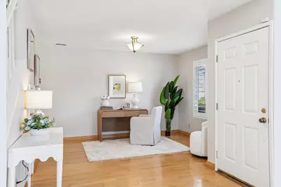 1562 Clampett Way, San Jose, CA 95131 - Photo 9