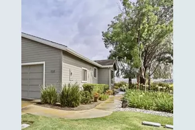 737 Helen Dr, Hollister, CA 95023 - Photo 1