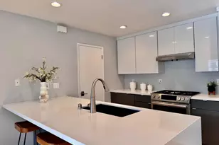 737 Helen Dr, Hollister, CA 95023 - Photo 3