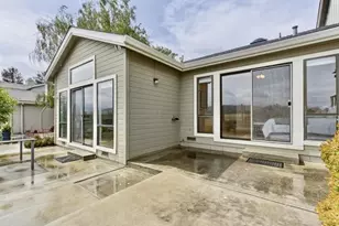 737 Helen Dr, Hollister, CA 95023 - Photo 25