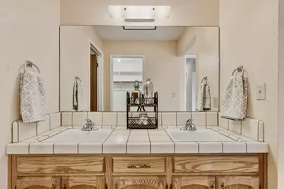 737 Helen Dr, Hollister, CA 95023 - Photo 17