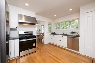 748 Acacia Dr, Burlingame, CA 94010 - Photo 9
