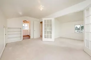 748 Acacia Dr, Burlingame, CA 94010 - Photo 29